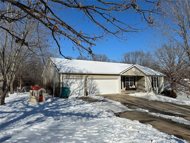 view of front of house featuring a garage