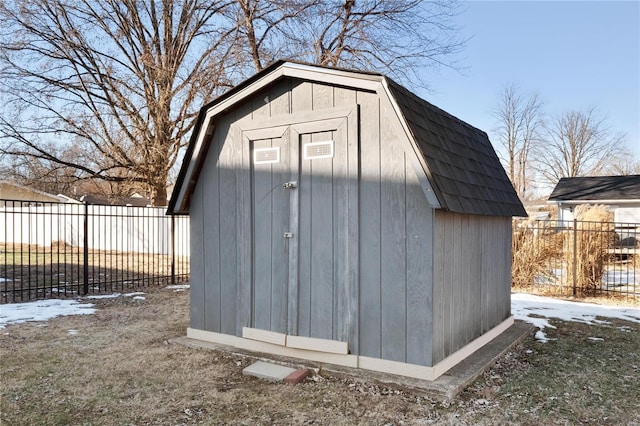 view of outdoor structure