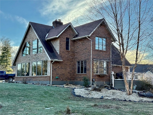 exterior space featuring a lawn