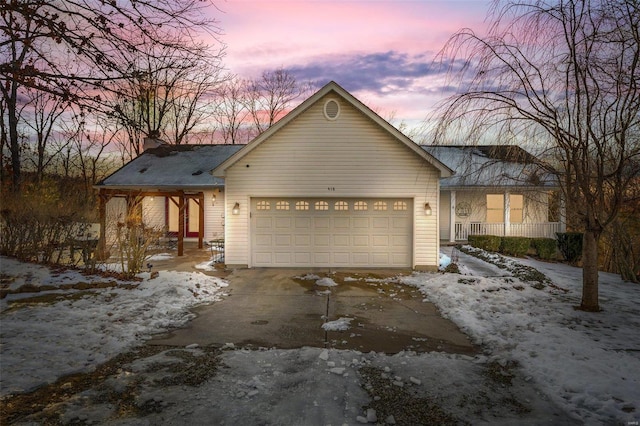 view of front facade with a garage