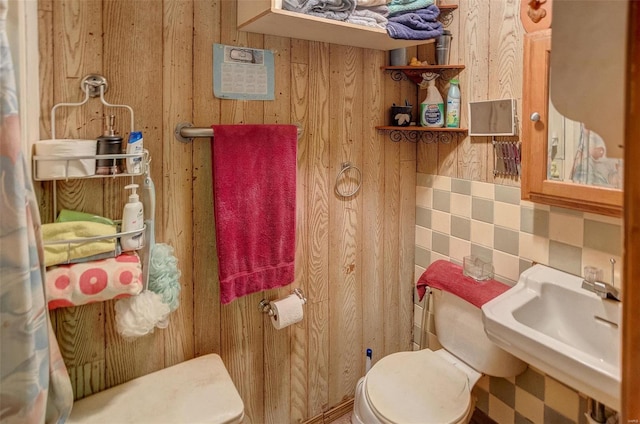 bathroom with toilet and sink