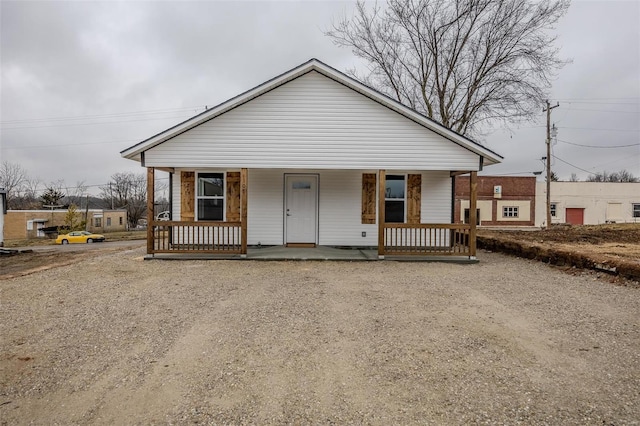 bungalow-style house featuring covered porch