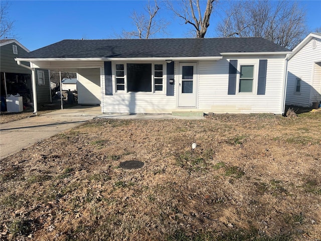 single story home with a carport