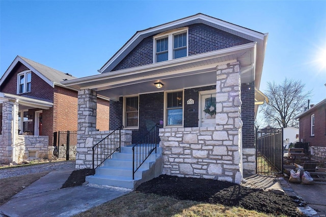 view of front of house featuring a porch