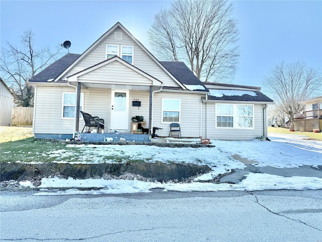 view of front facade with a porch