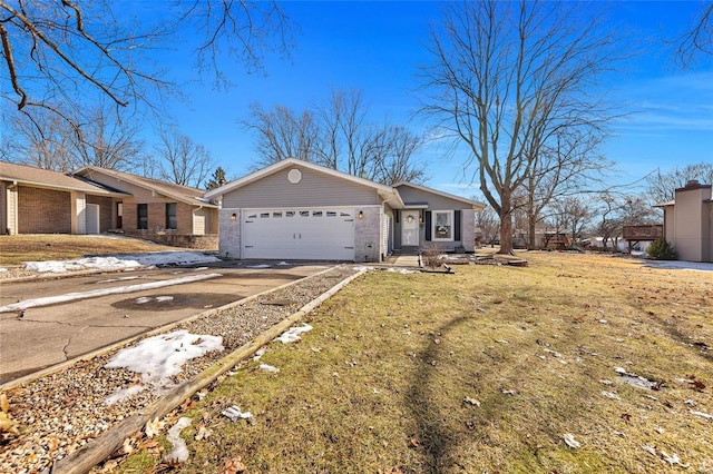 single story home featuring a garage and a front lawn