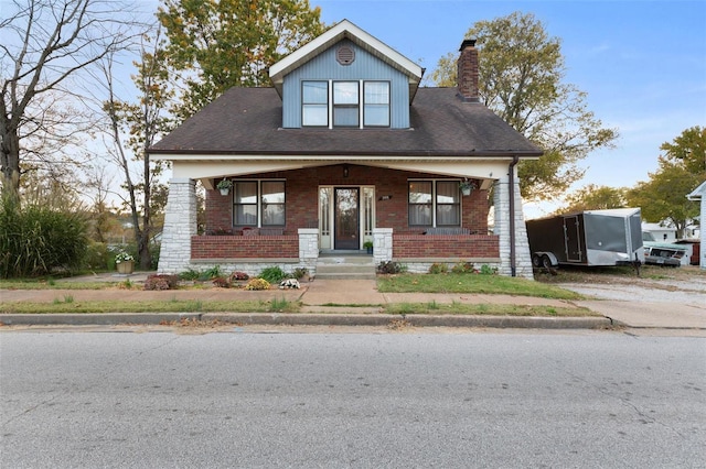 view of front of home featuring a porch