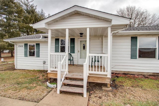 bungalow with a front lawn