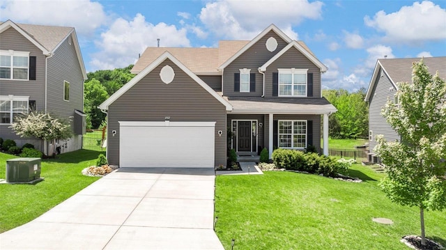 view of front of home featuring a front yard