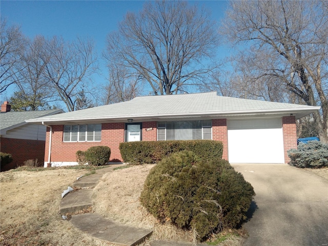 single story home with a garage