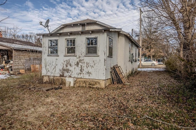 view of side of property