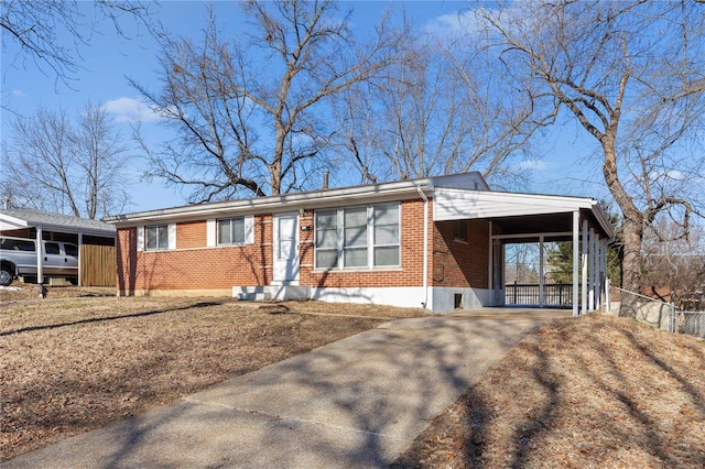 view of front of house with a carport