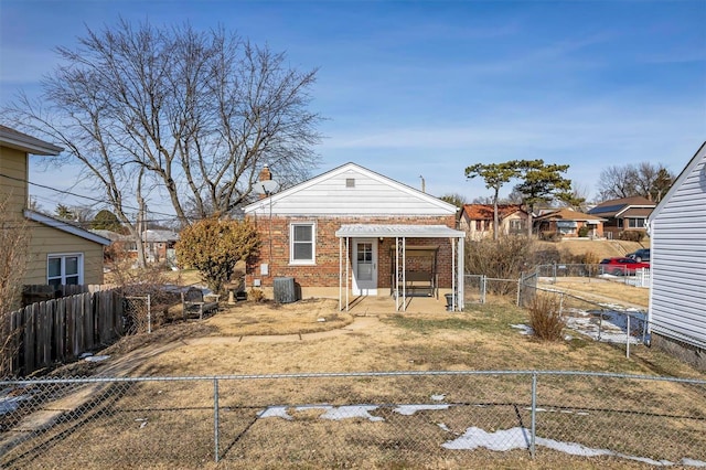 bungalow with cooling unit