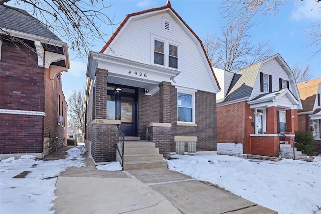 view of front of house