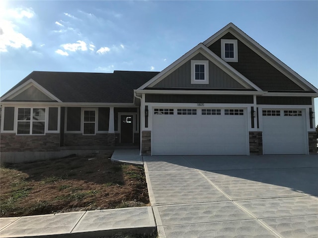 craftsman-style house with a garage