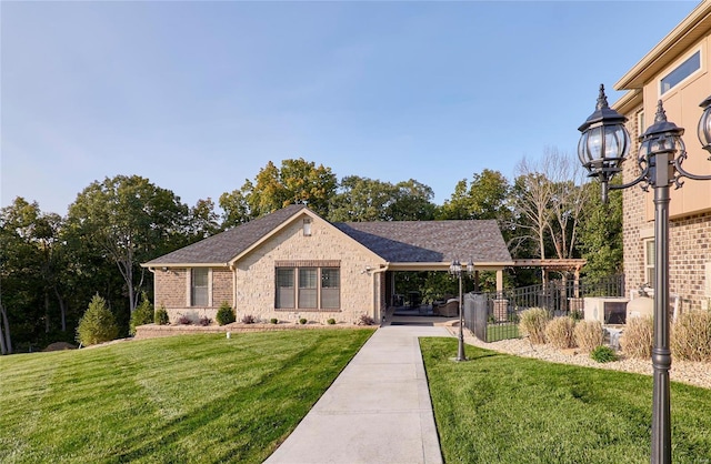 view of front of home with a front yard