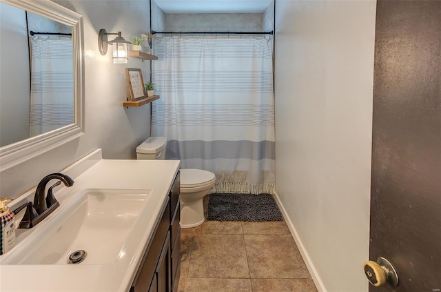 full bathroom with a shower with shower curtain, toilet, vanity, tile patterned flooring, and baseboards