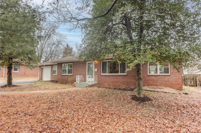 view of front facade featuring a garage