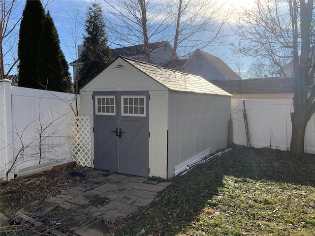 view of outbuilding