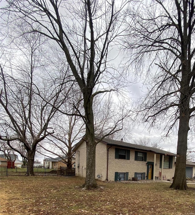 view of home's exterior