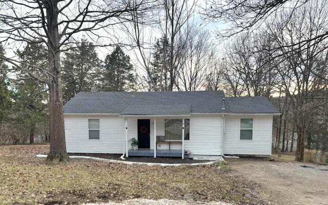 view of front of property