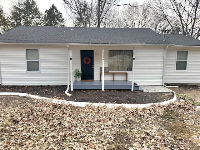 view of front of house with covered porch