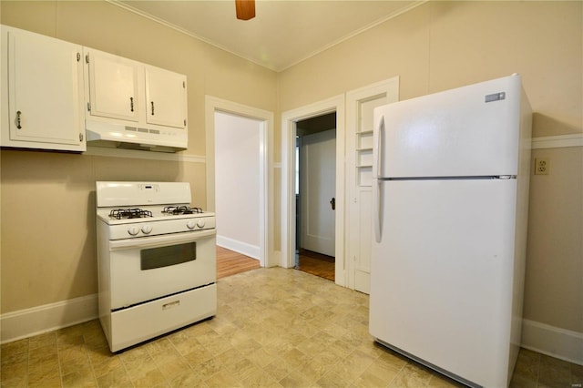 kitchen with white cabinetry, white appliances, ornamental molding, and ceiling fan