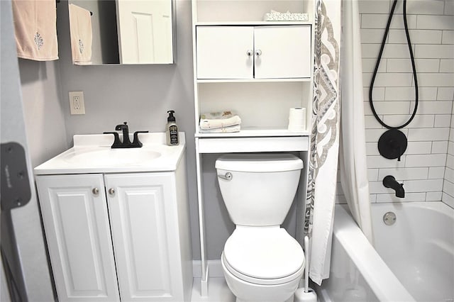 full bathroom featuring vanity, shower / tub combo with curtain, and toilet