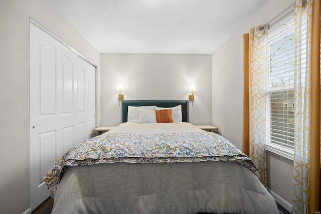 bedroom featuring a closet