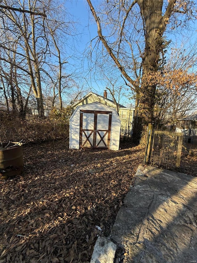 view of outbuilding