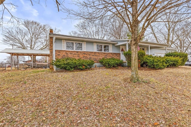 view of front of house featuring a carport