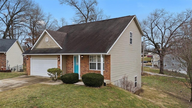 view of front facade featuring a garage and a front lawn