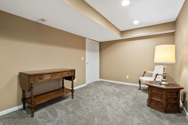 sitting room featuring visible vents, baseboards, carpet flooring, and recessed lighting