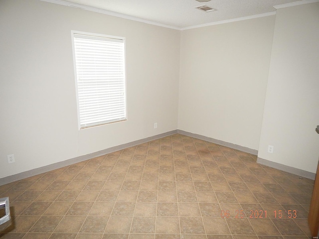 empty room with ornamental molding