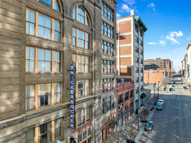 view of building exterior with a view of city