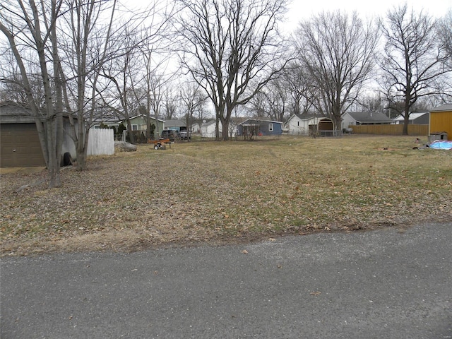 Listing photo 2 for 1007 W Spruce St, Jerseyville IL 62052