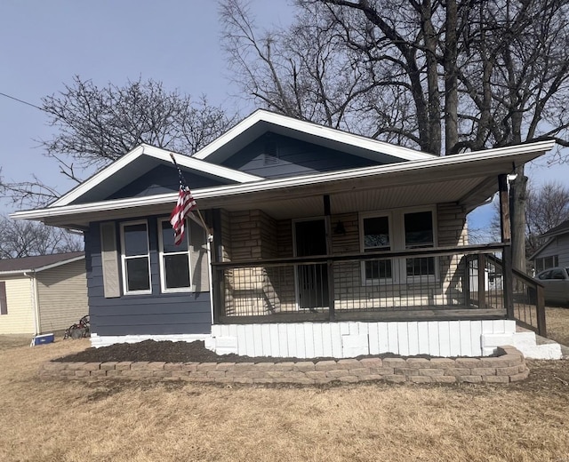 bungalow-style house with covered porch