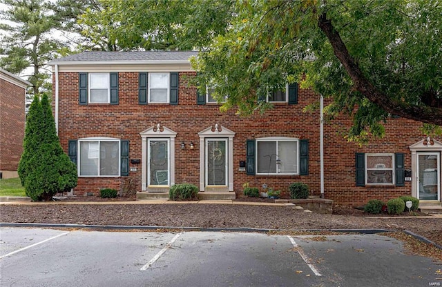 view of colonial inspired home