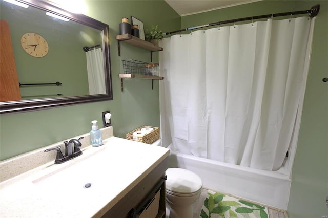 full bathroom with shower / bathtub combination with curtain, sink, and toilet