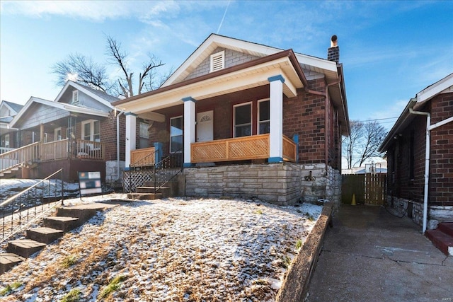 view of front of house featuring a porch