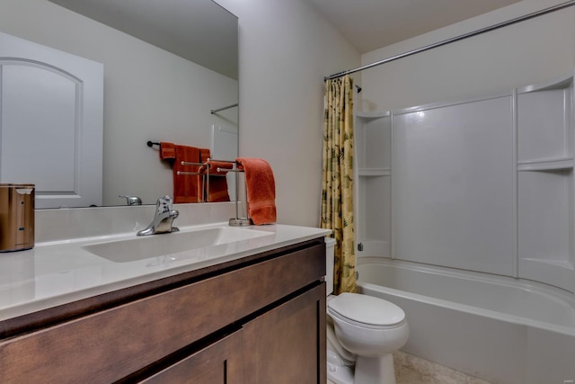 full bathroom featuring vanity, toilet, and shower / tub combo with curtain