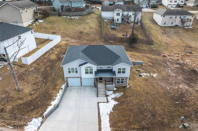 bird's eye view with a residential view