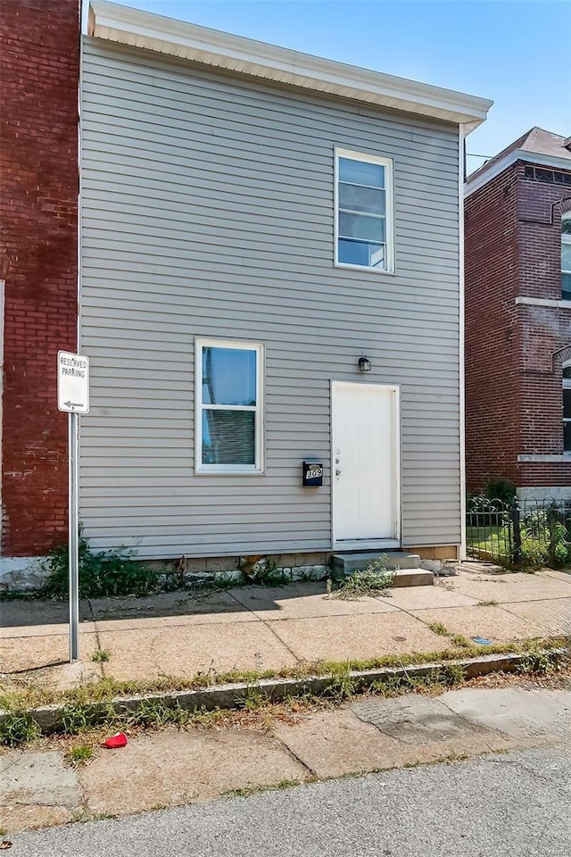 view of front of property with entry steps