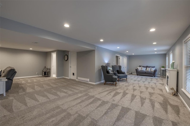 sitting room with light carpet