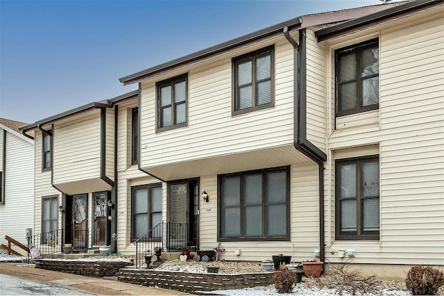 view of townhome / multi-family property