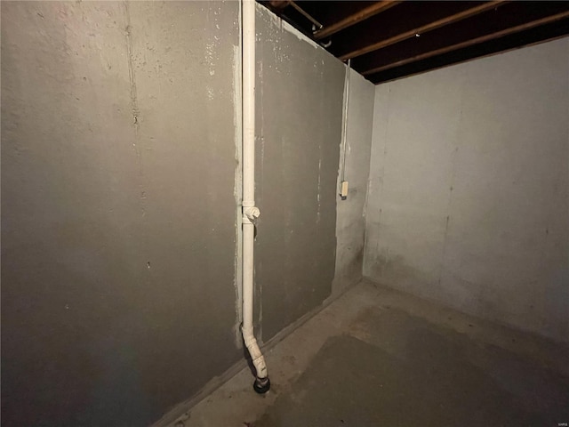 view of unfinished basement