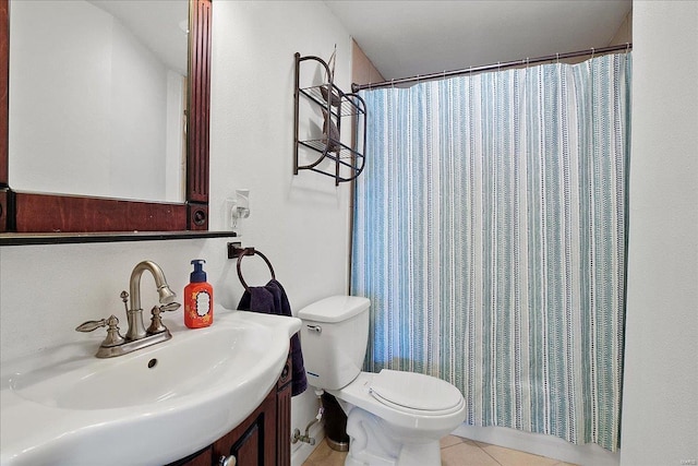 full bath with toilet, curtained shower, tile patterned flooring, and vanity