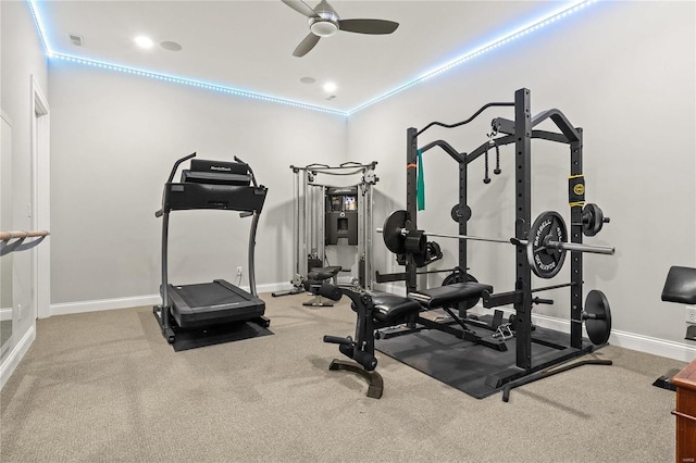 exercise room with ceiling fan, recessed lighting, visible vents, and baseboards