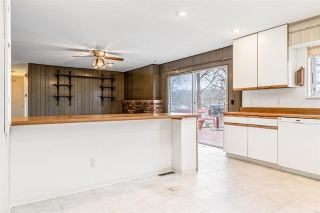 kitchen with recessed lighting, white cabinetry, dishwasher, and ceiling fan