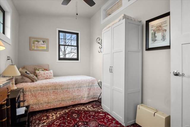 bedroom featuring ceiling fan